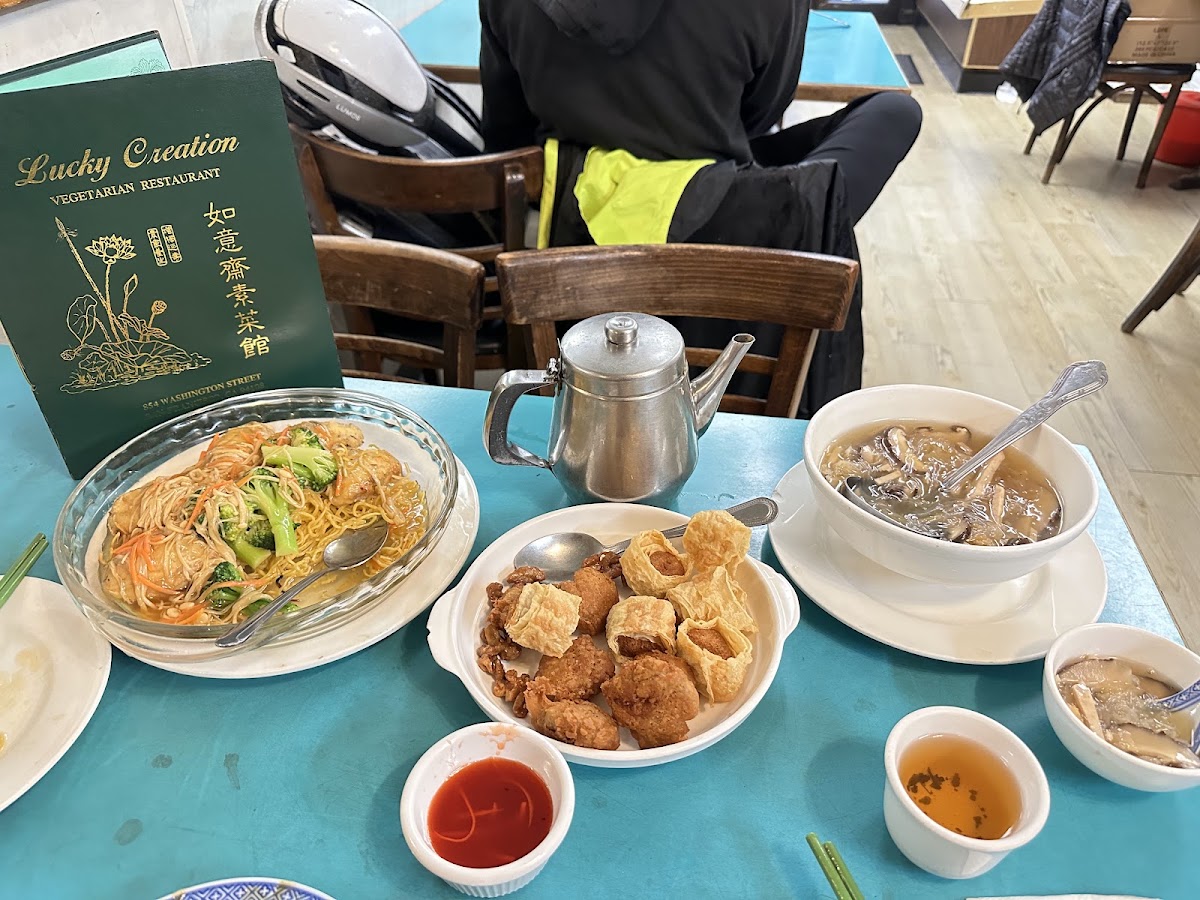 The Lucky Creation Vegetarian Restaurant Photos 2