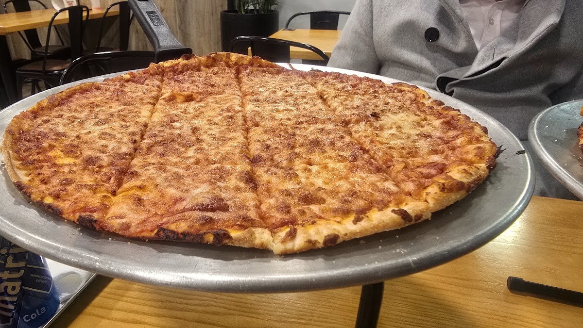The Pizza Maker - Al Rawabi Photos 2
