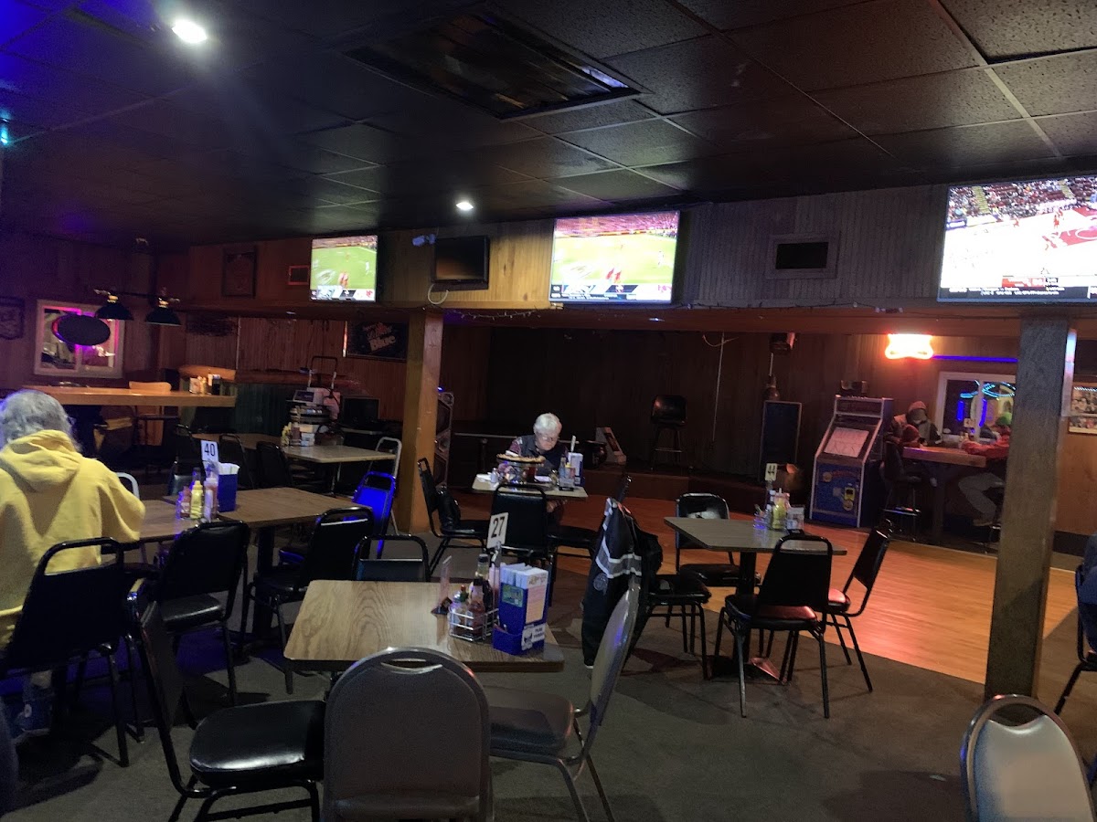The River House Bar & Grill Photos 2