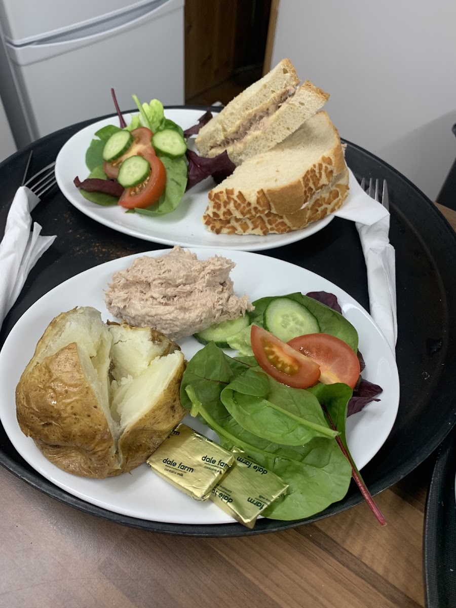 The School House Tearoom At Cockington Photos 9