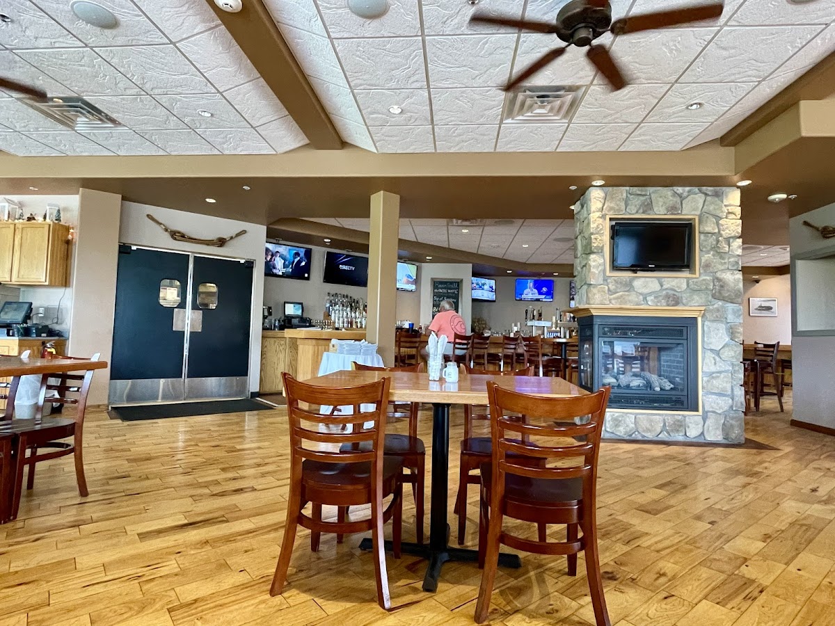 The Suds Factory River Grill