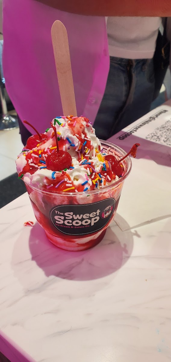 The Sweet Scoop Photos 9