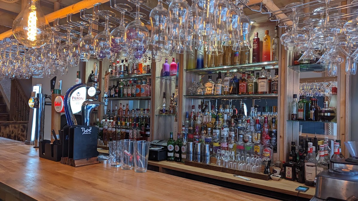 The Taste Cafe Bar