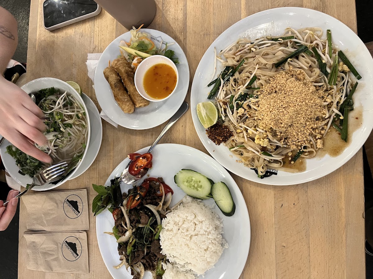 Thipp's Thai Cuisine Photos 2