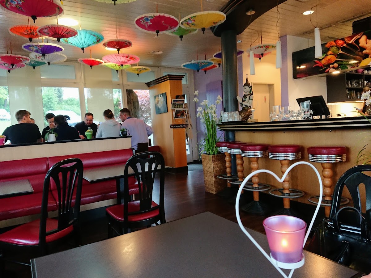 Thän Thai