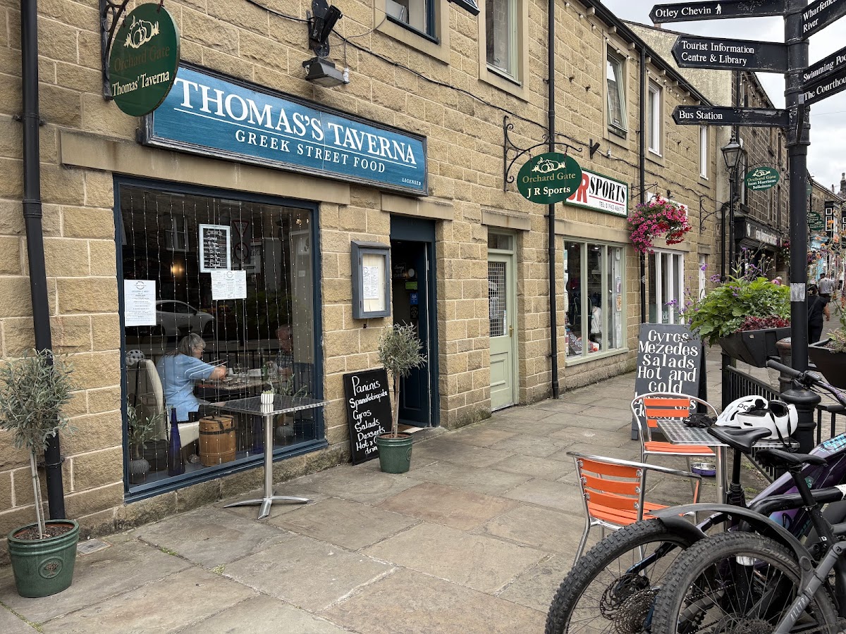 Thomas' Taverna
