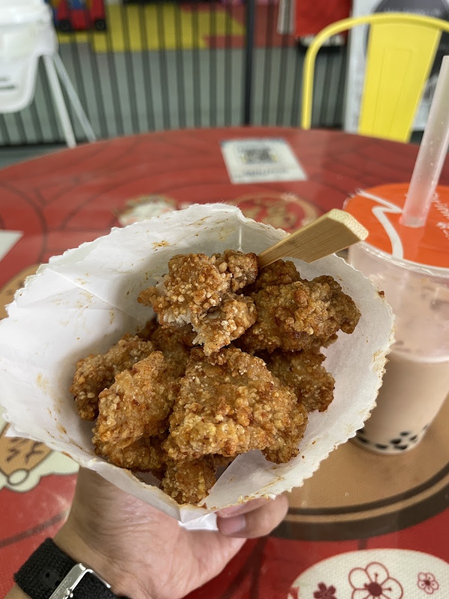 Ting’S Bubble Tea & Crispy Chicken Photos 2