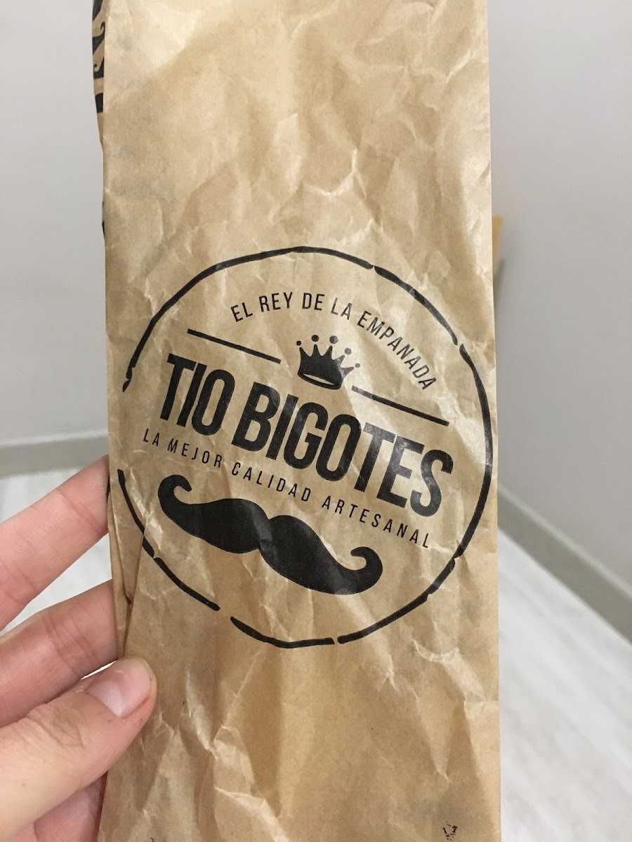 Tio Bigotes Photos 9