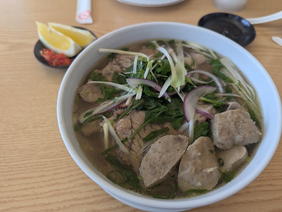 Tnt Banh Mi Photos 9