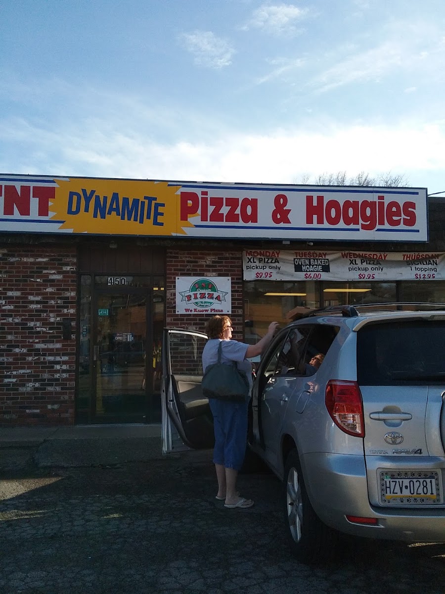 Tnt Dynamite Pizza & Hoagies
