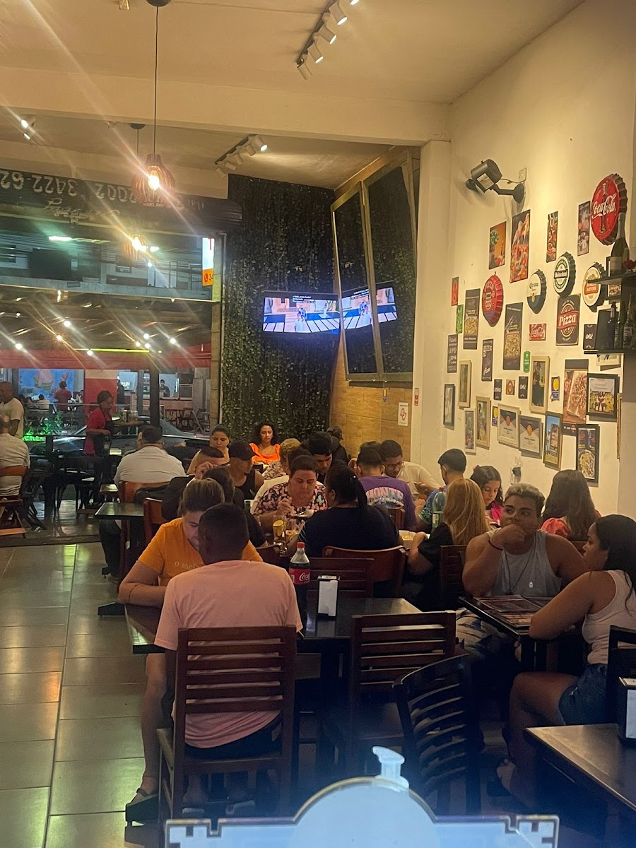 Tomatelli Pizzaria