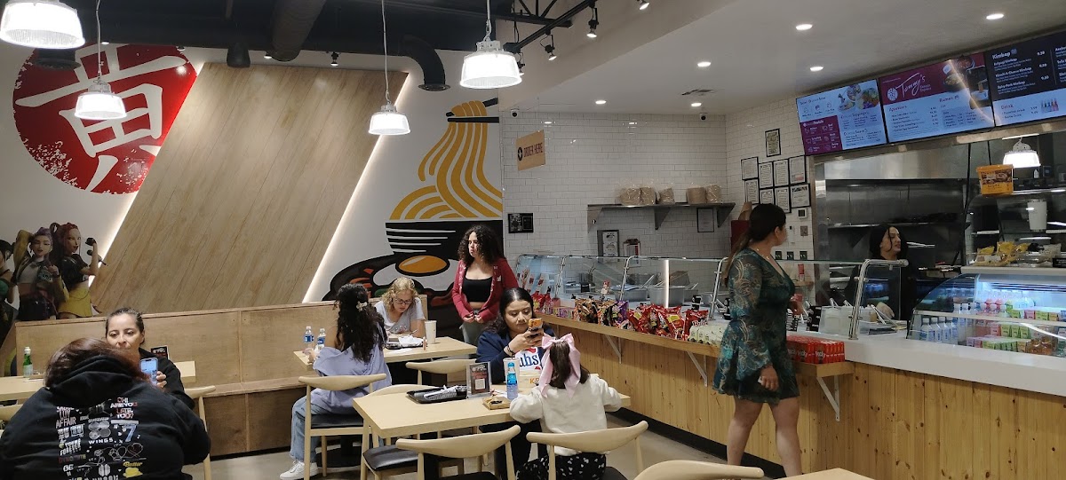 Tommy's Korean Express Photos 2