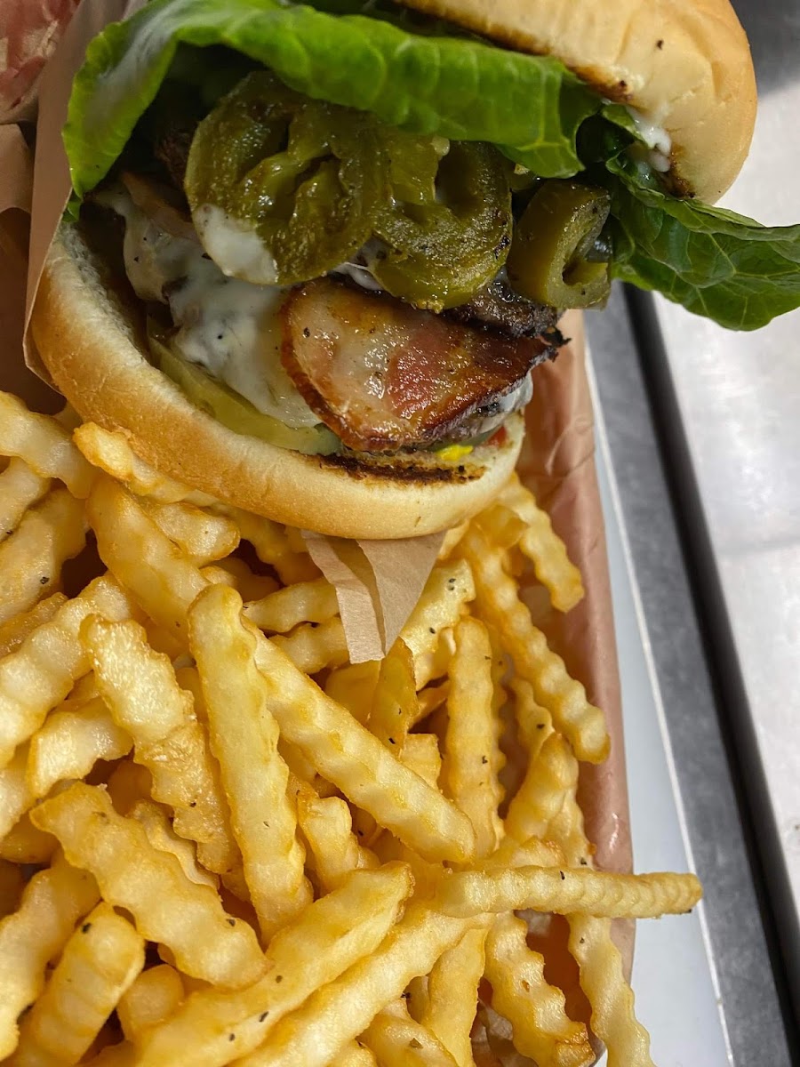 Toni's Burgers And More Photos 9