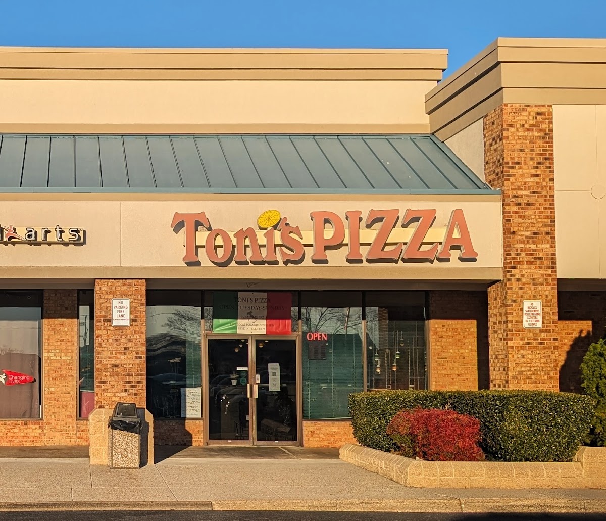 Toni's Pizza Italian Ristorante