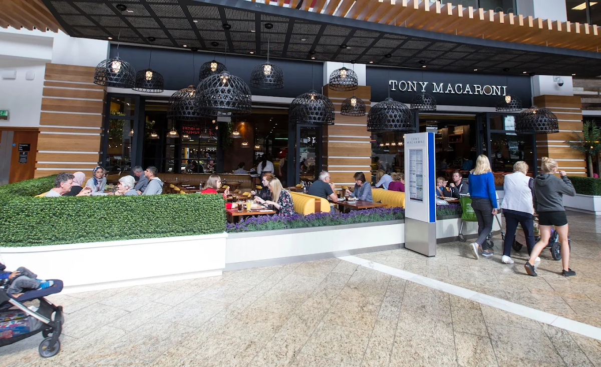 Tony Macaroni - Silverburn