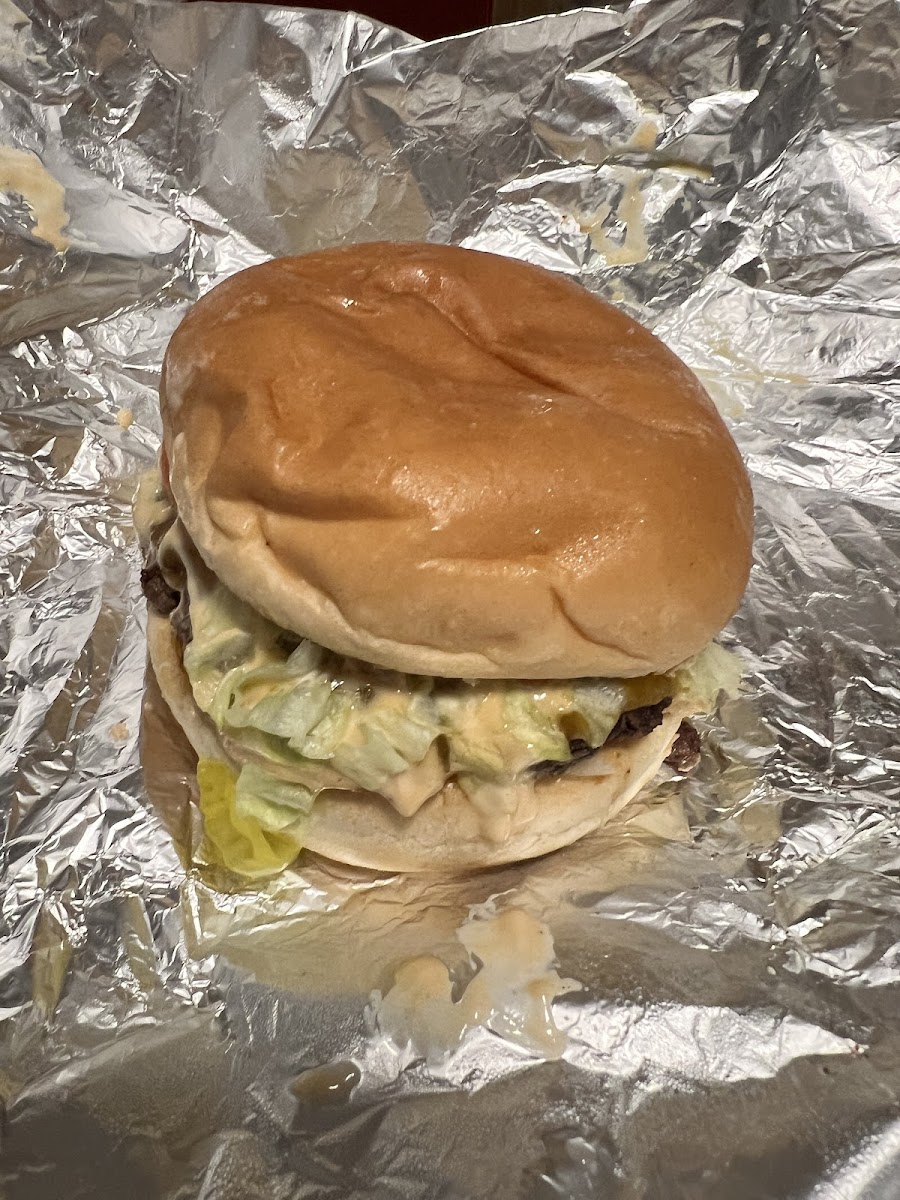 Top Gun Burger ( Bloor St West ) Photos 9