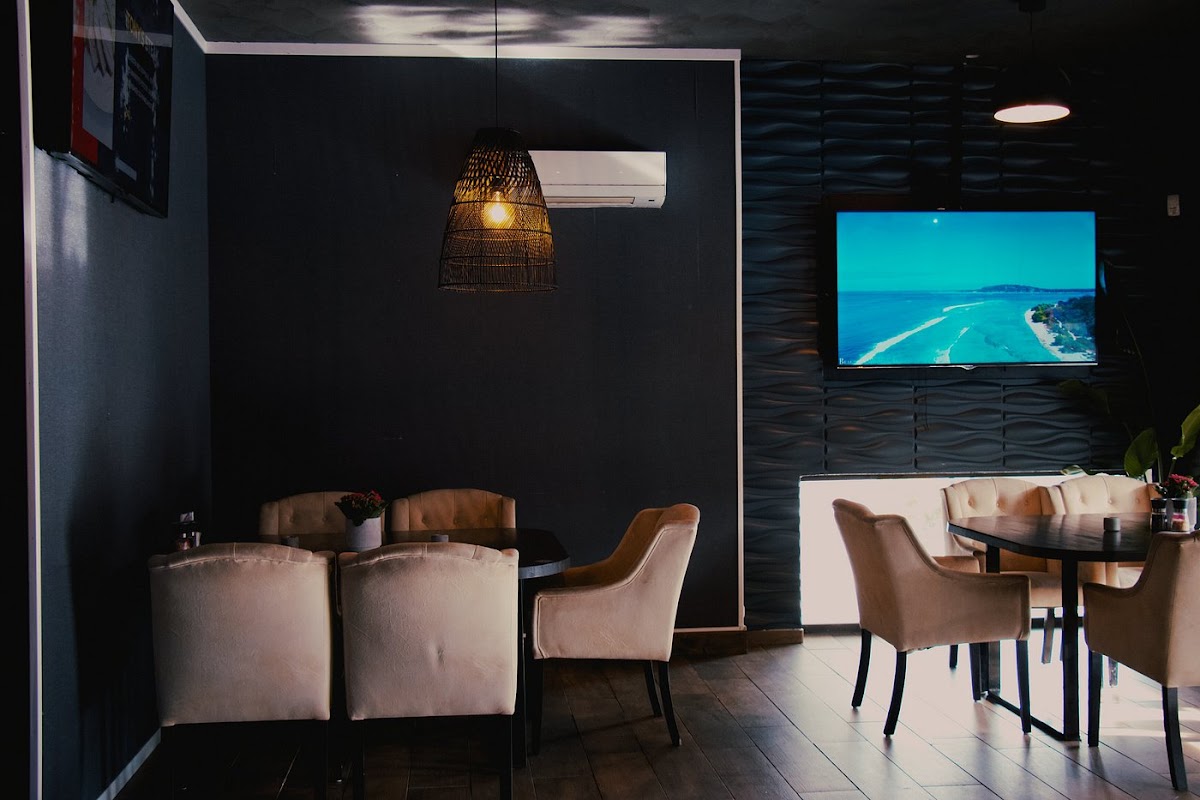 Torino's Restaurant & Bar Photos 2
