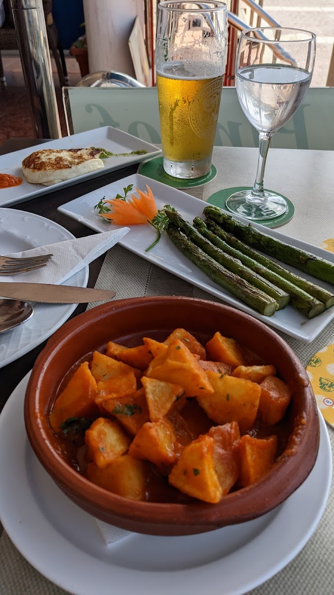 Toro Tapas & Grill Photos 9