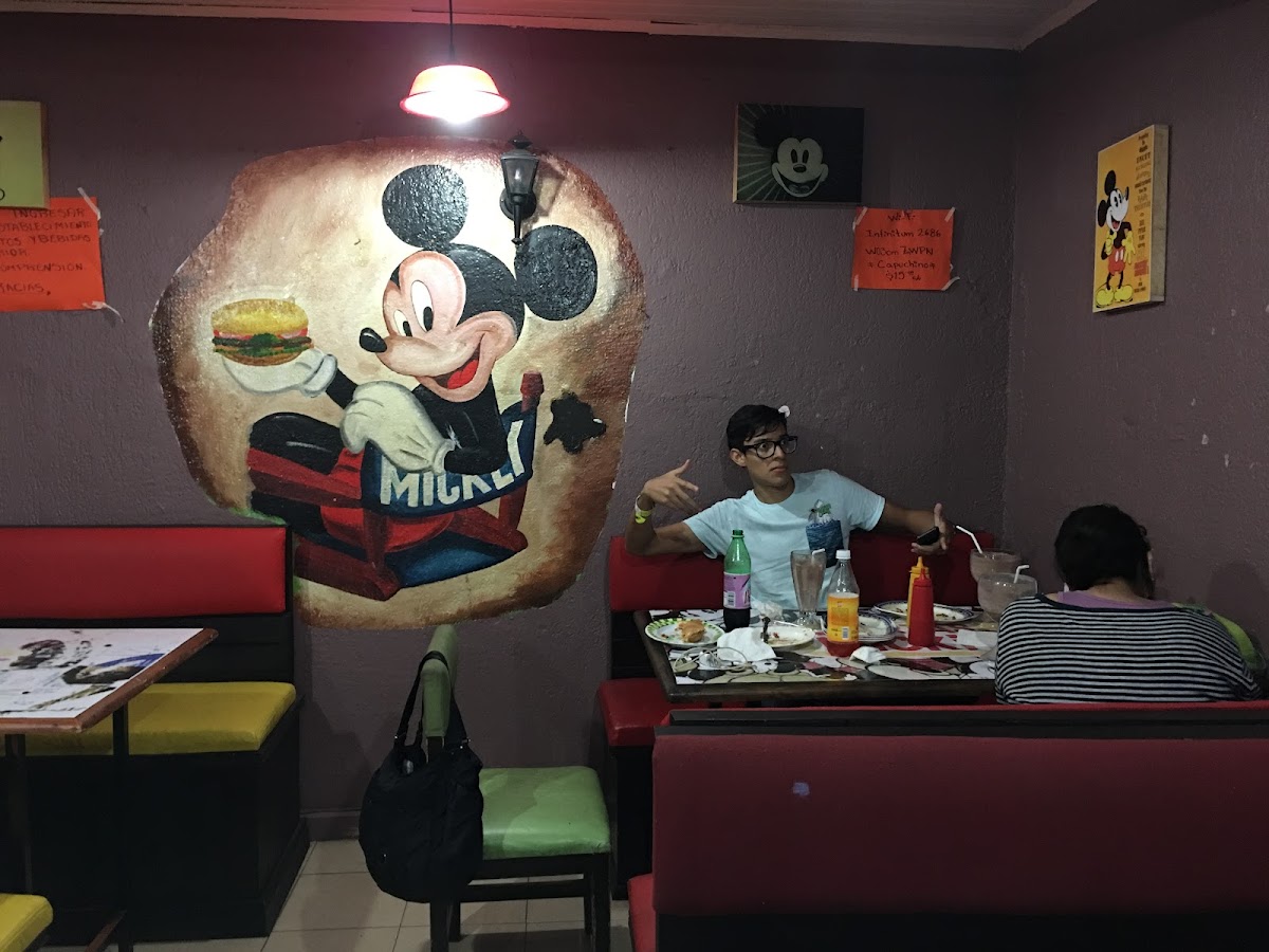 Tortas 'micky's Photos 2