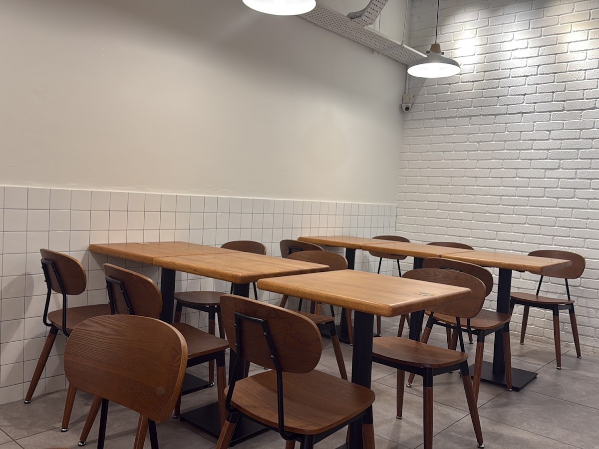 Tosu 多士號 • Toast House • Ss15 Photos 2