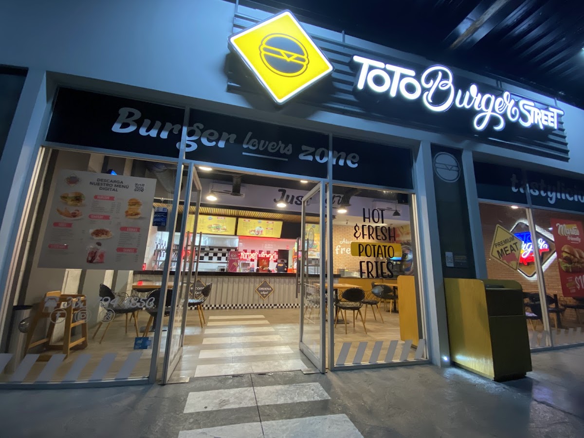 Toto Burger Street