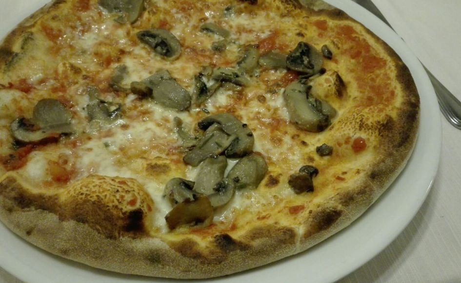 Trattoria Pizzeria Dell'orologio Piacenza Photos 2