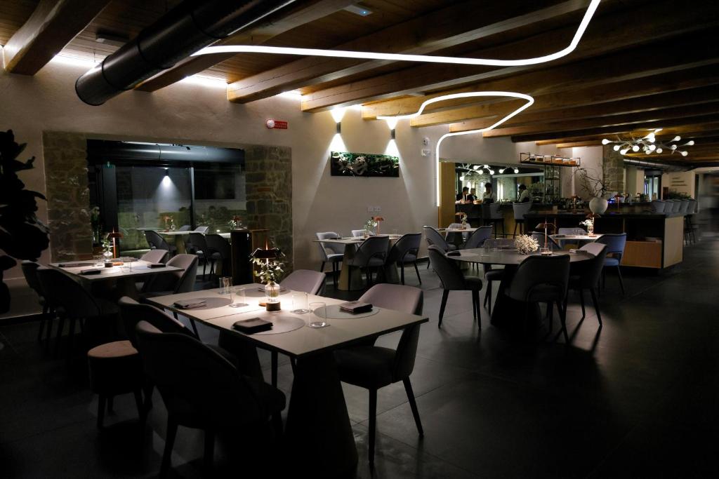 Trentatré Tuscan Bistrò & Bar