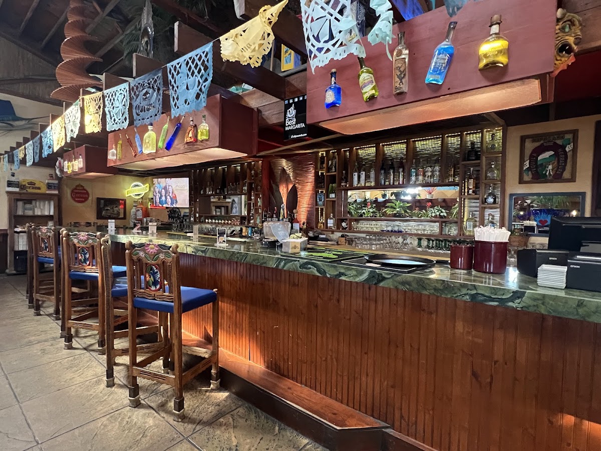 Tres Hombres Mexican Grill And Cantina Photos 2