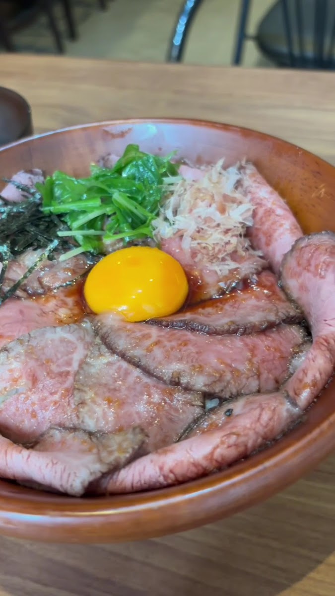 Trigger Beef Photos 9