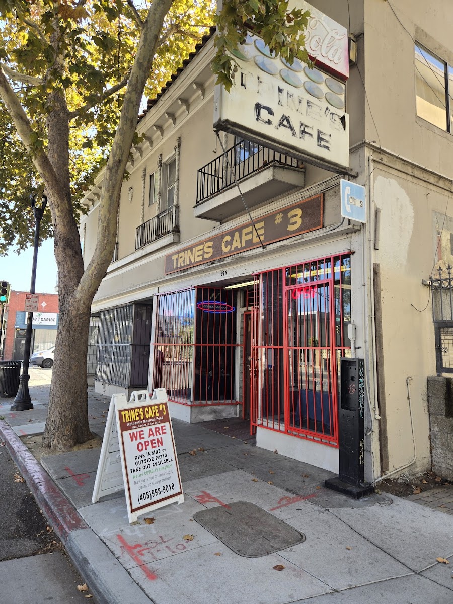 Trine's Cafe