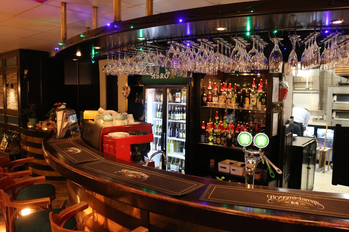 Tryffel Restaurang Och Bar