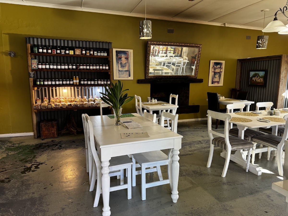 Tsitsikamma Gardens Self-Catering Cottages & Tilly's Restaurant Photos 2