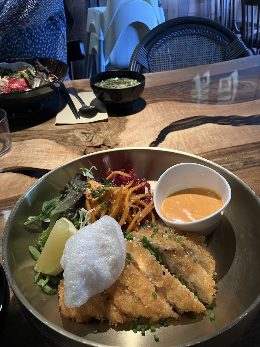 Tsuyo Sushi & Poke Photos 9