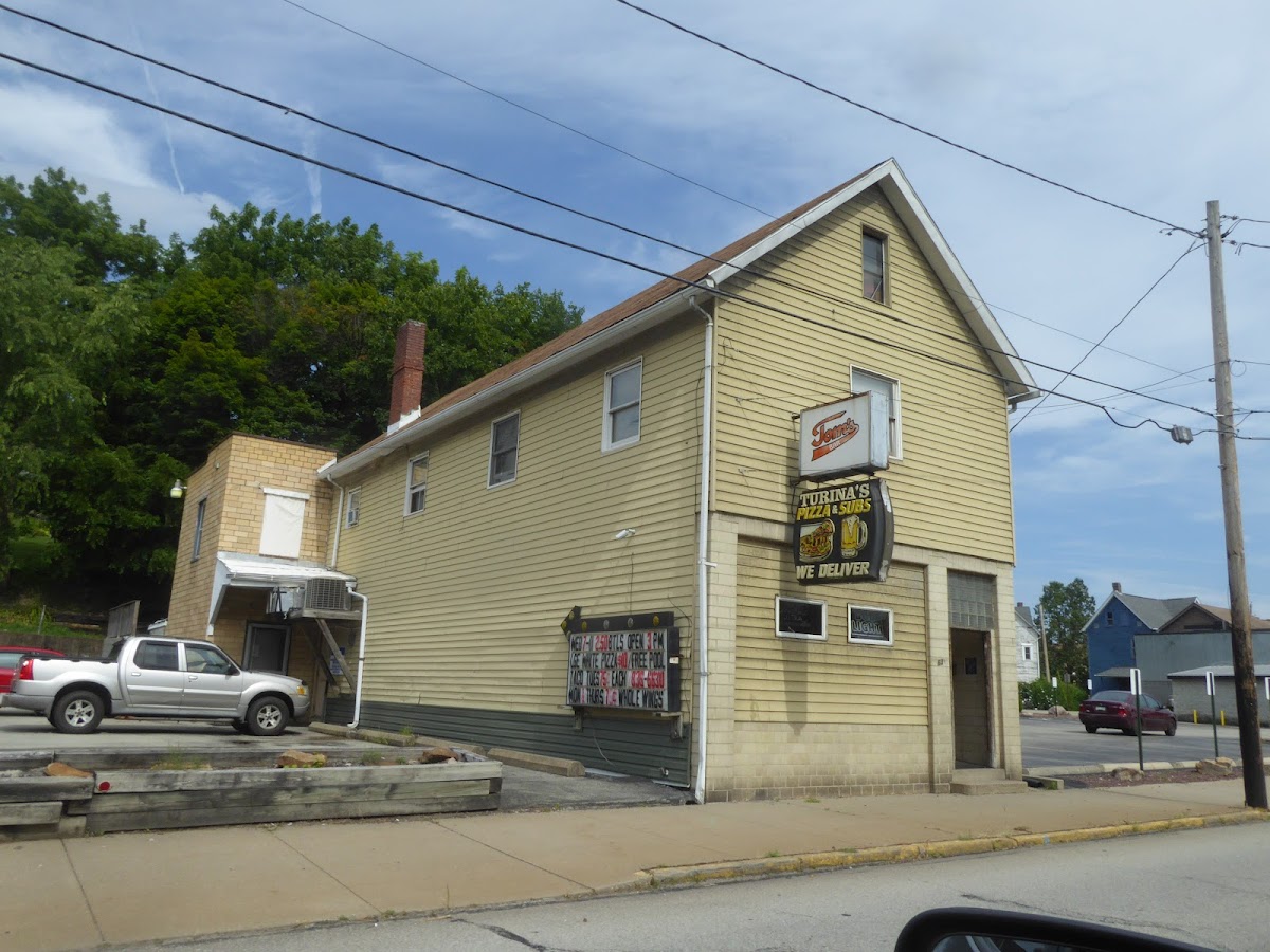 Turina's Pizza & Subs Photos 2