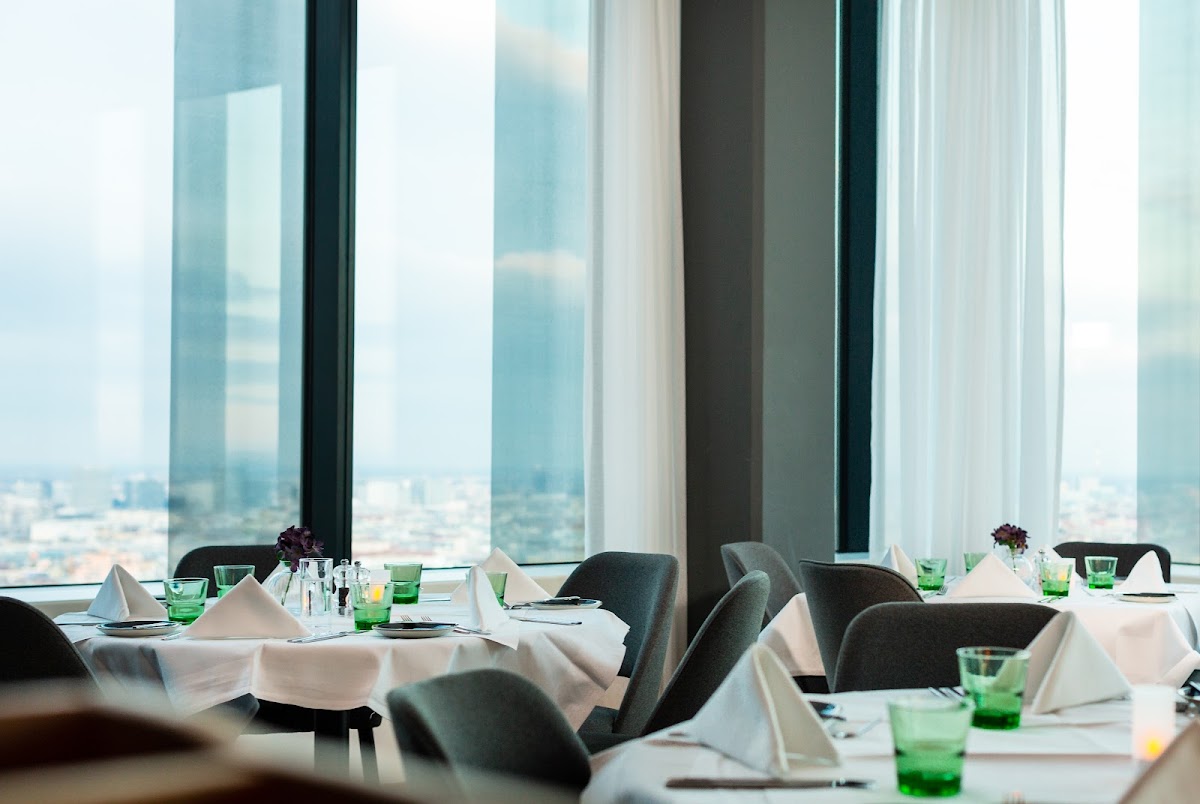 Twentytwo Restaurant