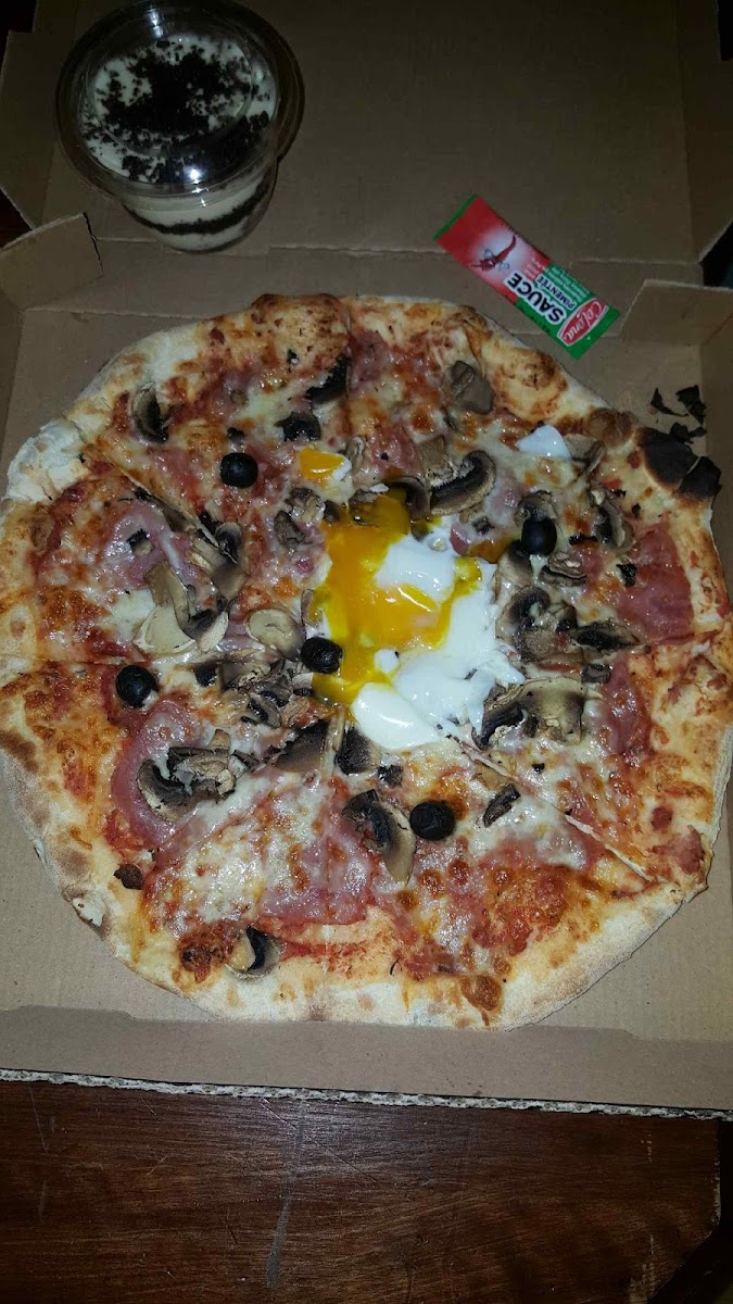 Una Pizza - Pizzeria Photos 9