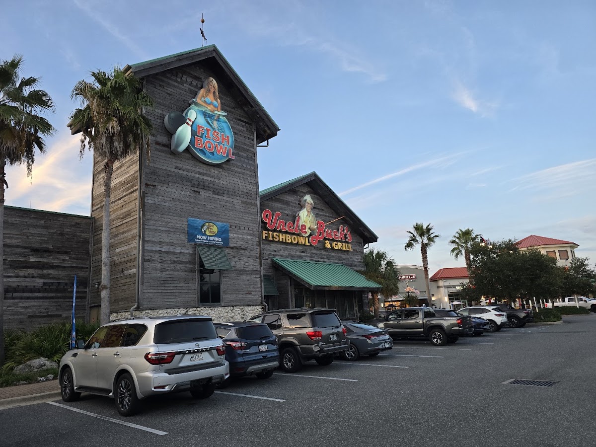 Uncle Buck's Fish Bowl And Grill