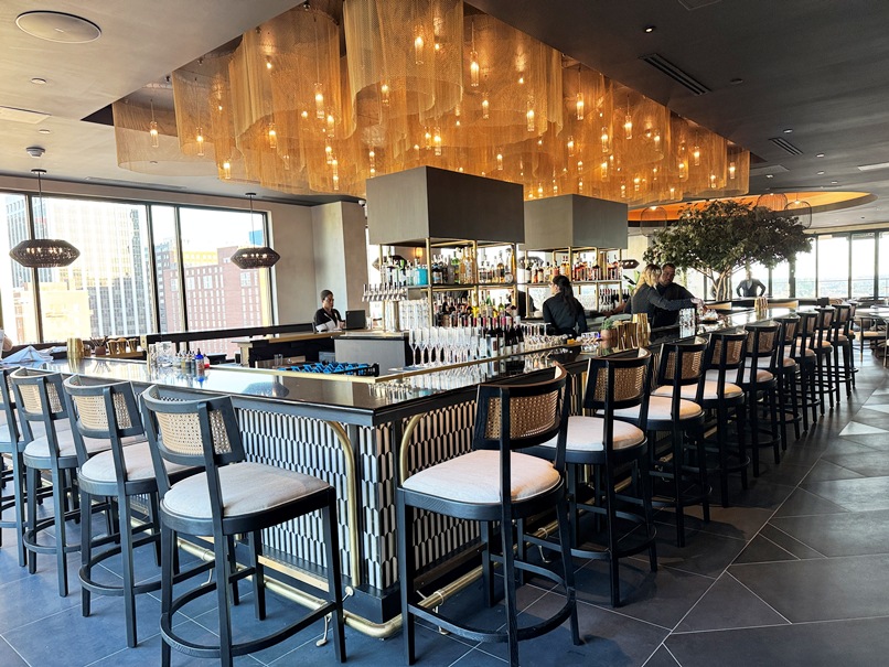 Urban Oak Rooftop Bar & Lounge Photos 2