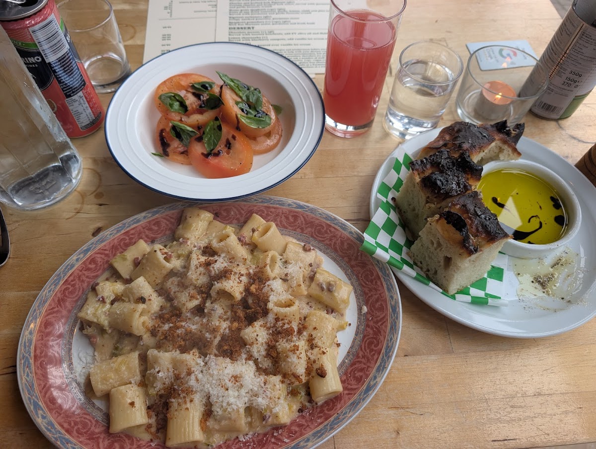 Vale Street Kitchen Photos 2