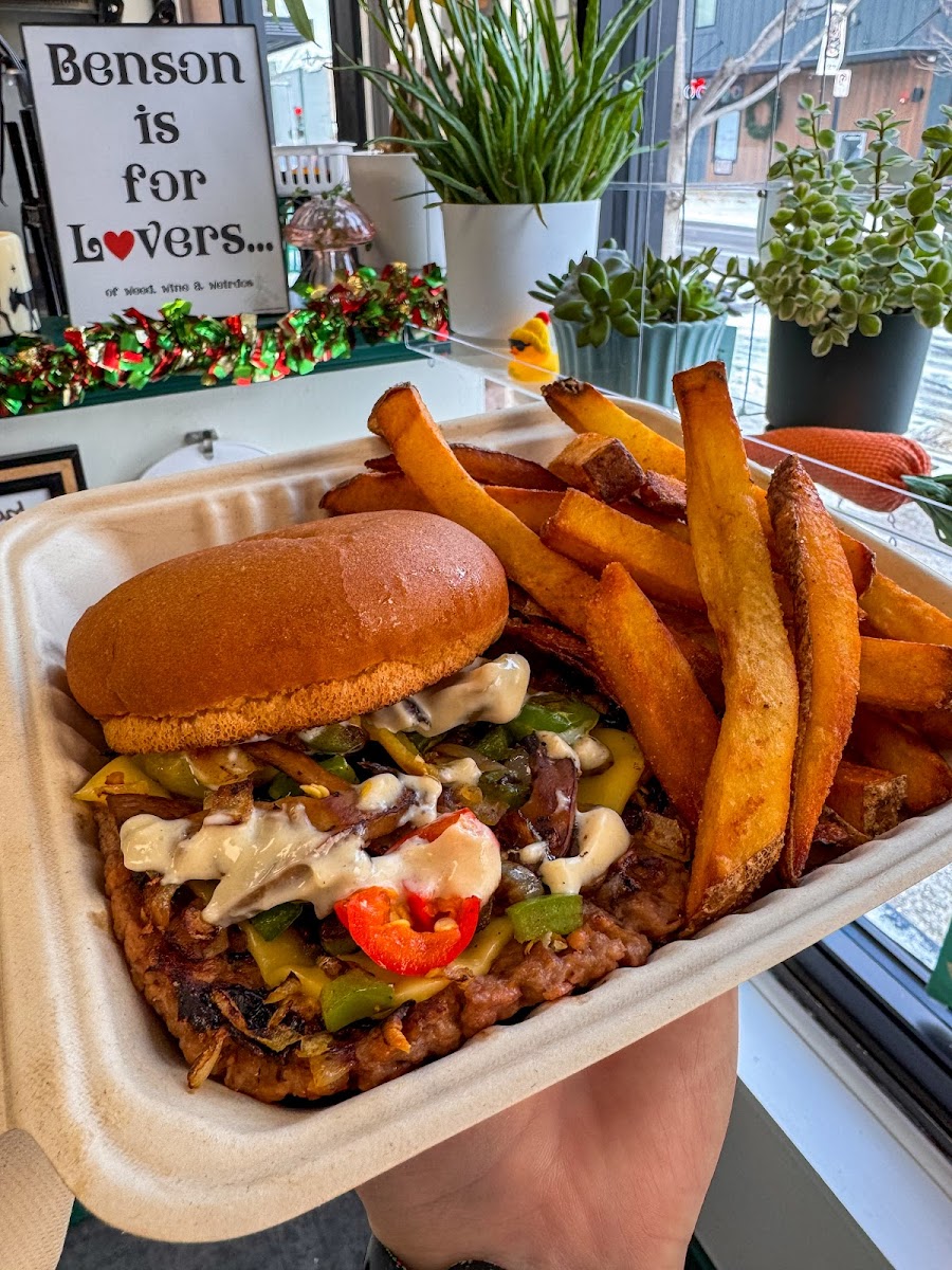 Veg.edible Take Out Eatery + Bakery Photos 9