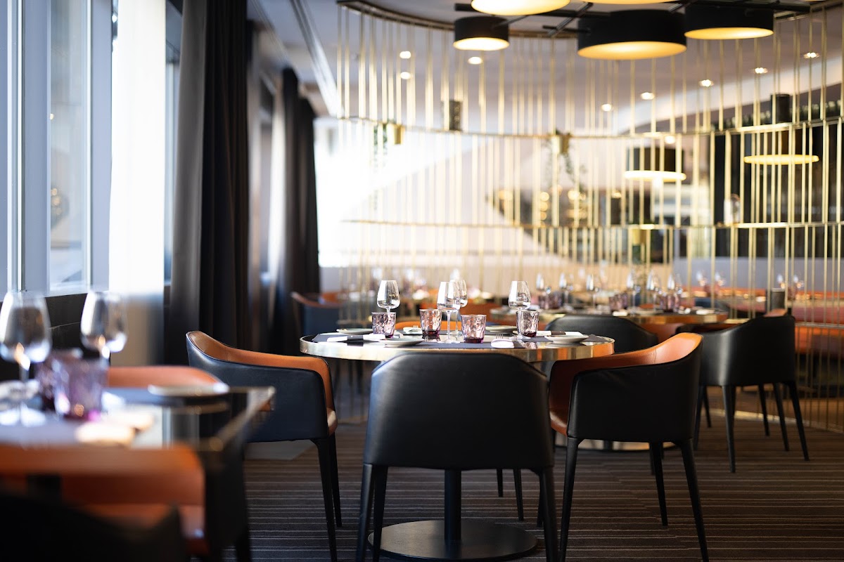 Victor Restaurant