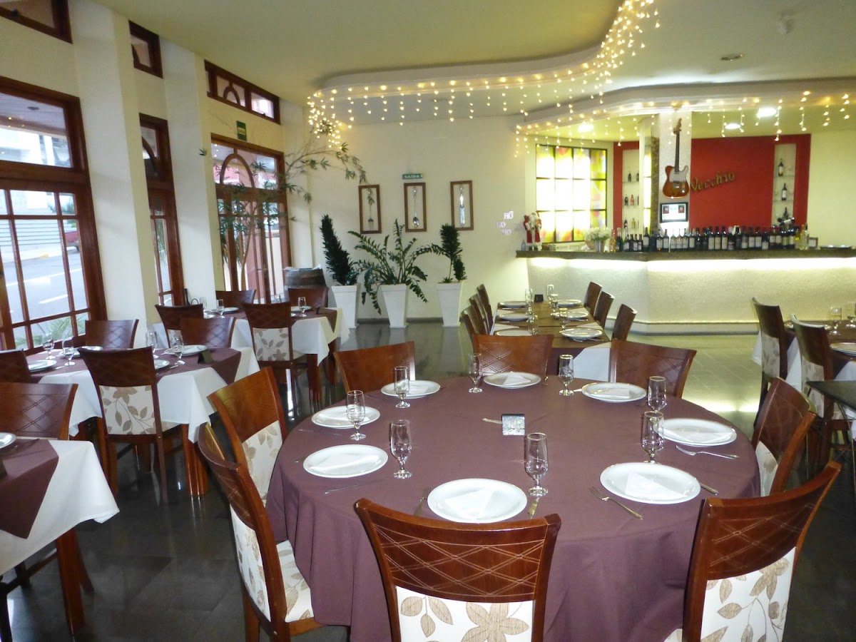 Vino Vecchio Restaurante