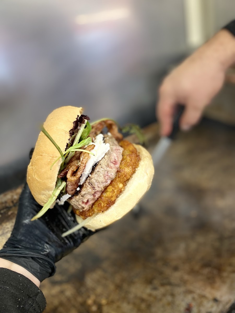 Wagy Burgers Bus