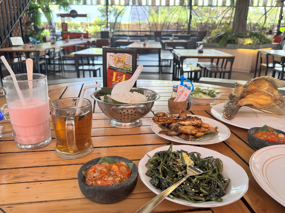 Warung Wareg Ngandat Photos 2