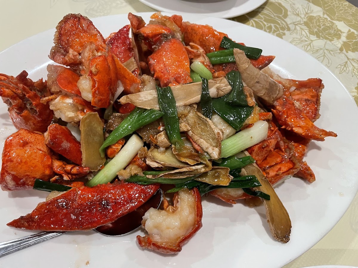 Wealth Seafood Restaurant Photos 9