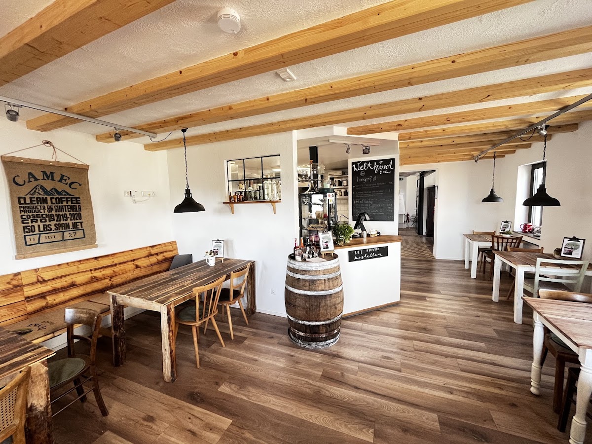 Weltkind Bistro & Cafe