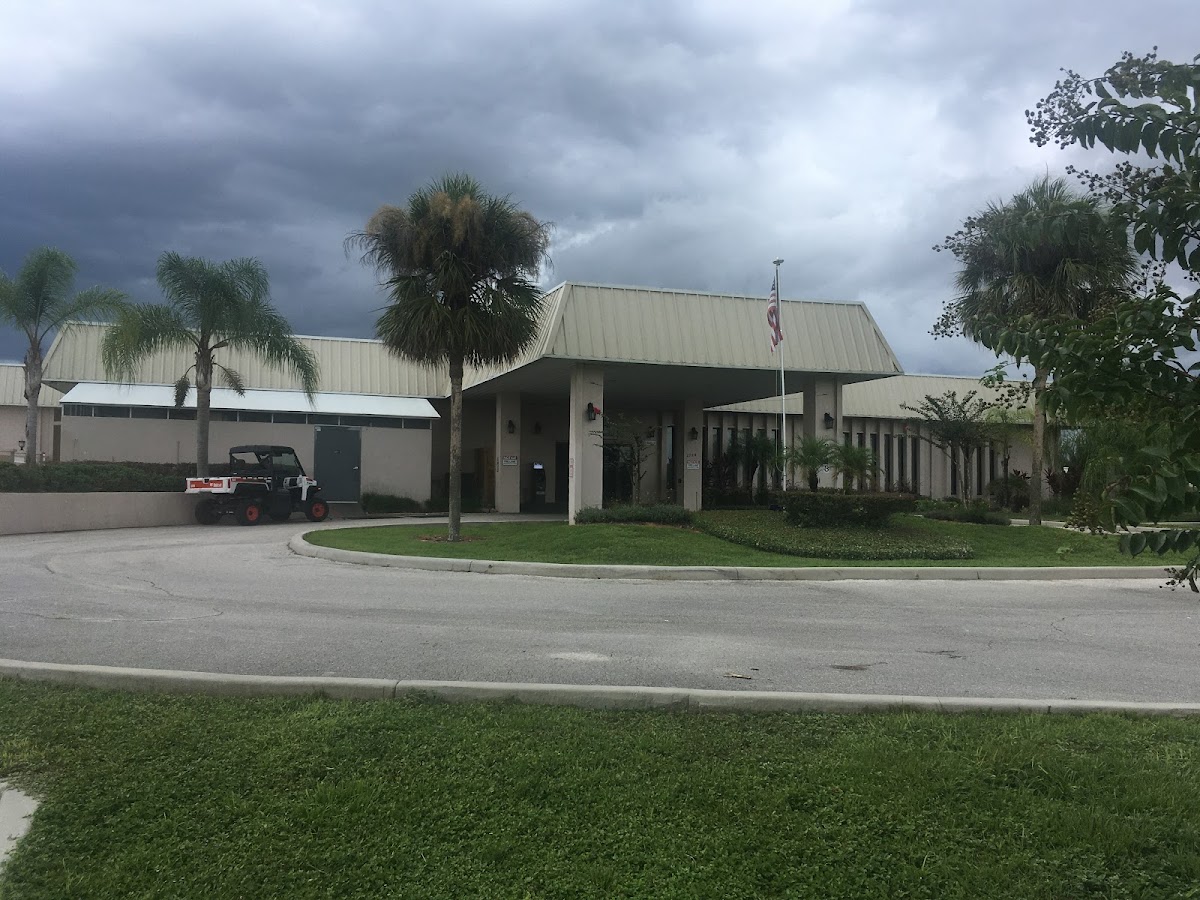 Whistle Stop Lounge Restaurant Photos 2