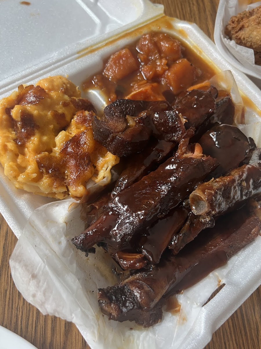 Wild Bills Barbecue Photos 9