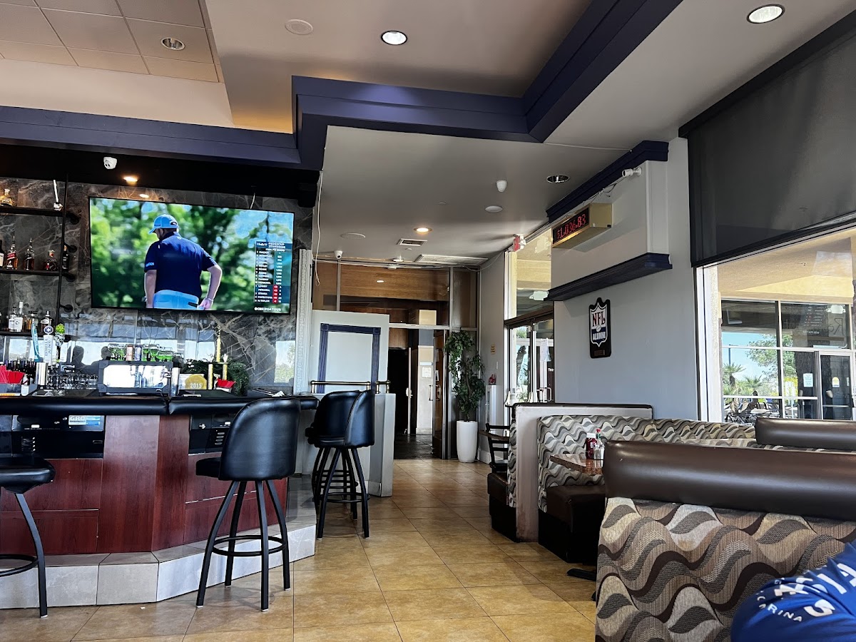 Willows Restaurant Photos 2