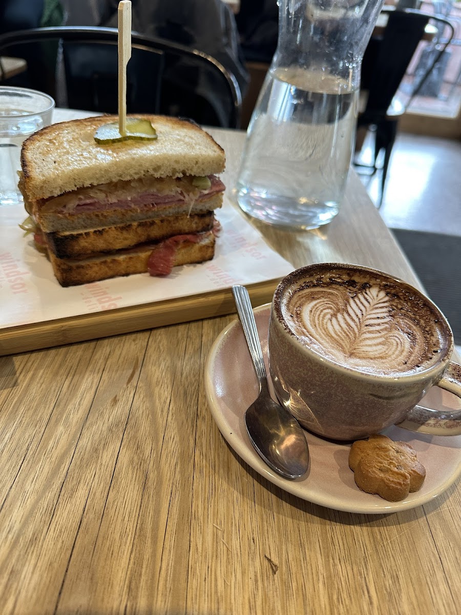Windsor Deli Photos 9